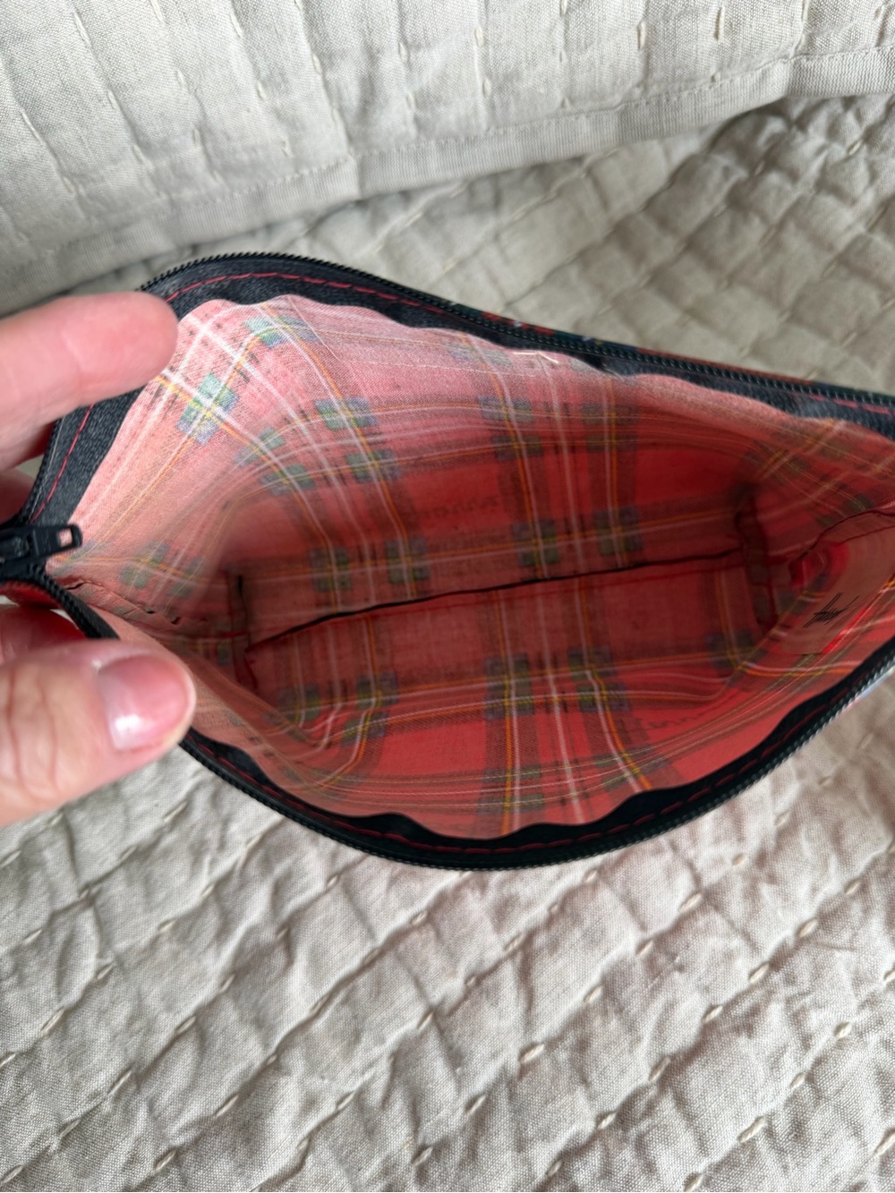 Harrods Iconic Red Tartan Collection Cosmetic Pouch - Picture 3 of 4